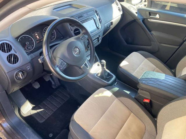 VW Tiguan , Sport&Style BMT SUV / Geländewagen