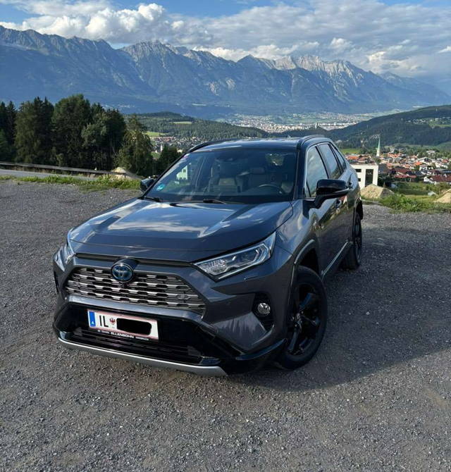 Toyota RAV4 2,5 Hybrid AWD-i SUV / Geländewagen