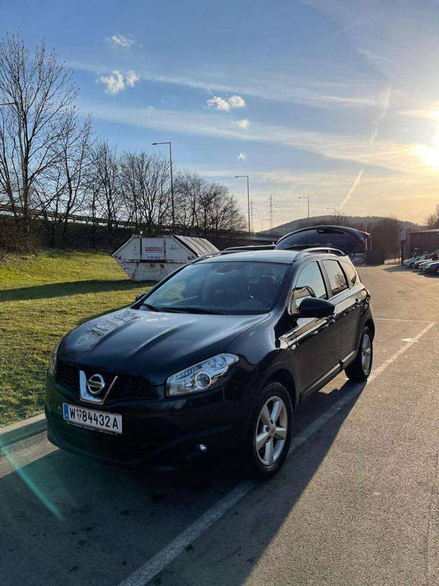 Nissan Qashqai Nissan quashqai +2 SUV / Geländewagen