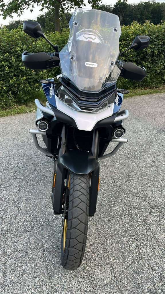 CF-Moto 800MT Enduro