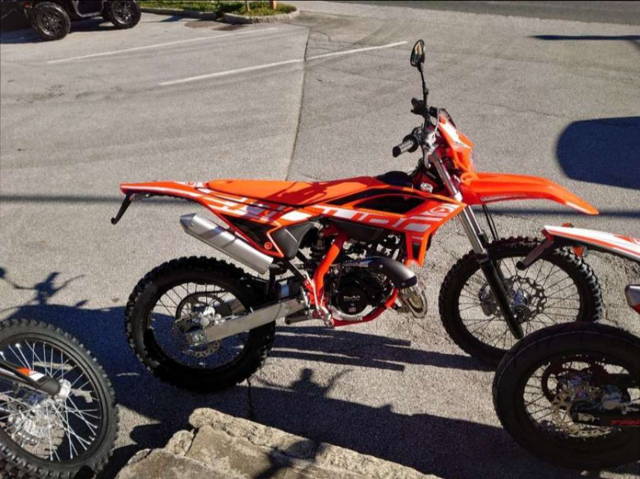 Beta RR 50 Sport 2025 sofort verfügbar Enduro