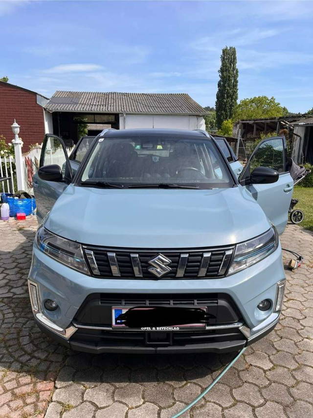 Suzuki Vitara Shine SUV / Geländewagen