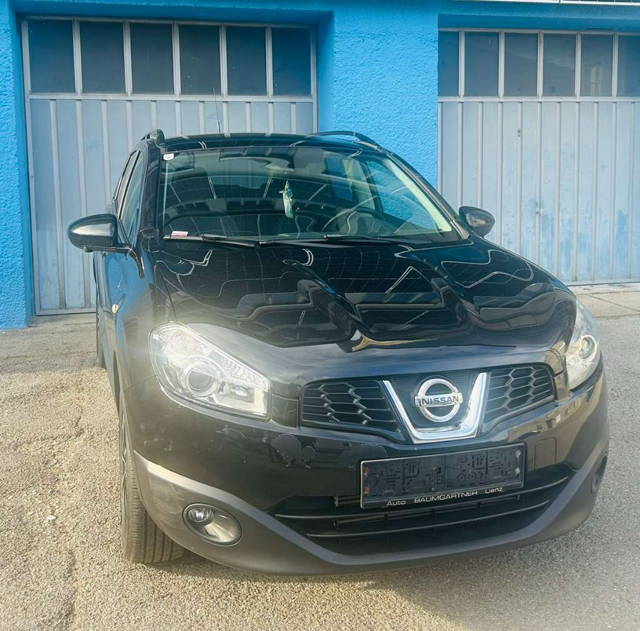 Nissan Qashqai 1.6 Liter, AHK SUV / Geländewagen