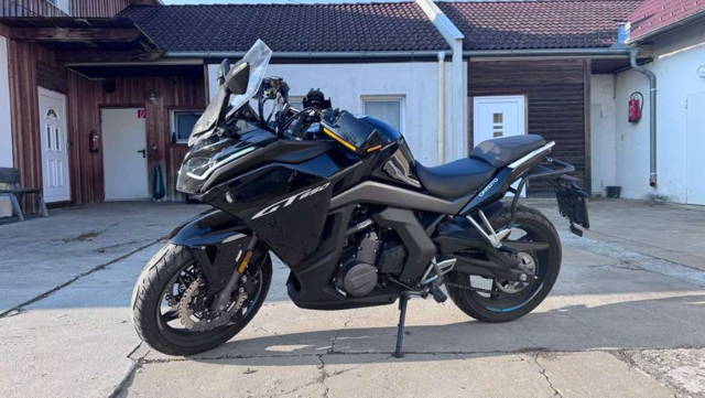 CF-Moto 650 Gt Enduro