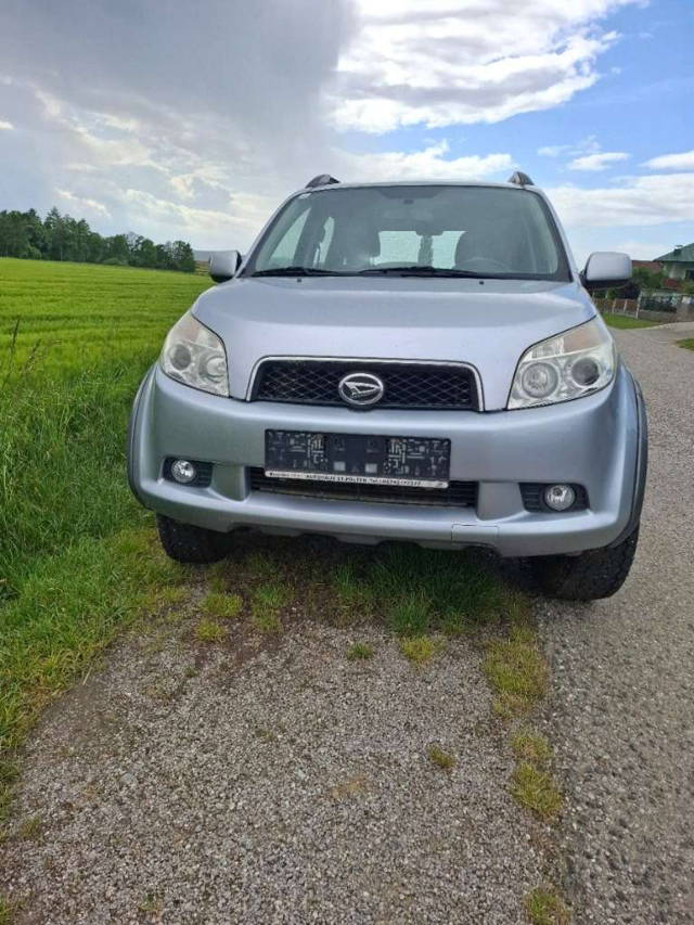 Daihatsu Terios 4WD SUV / Geländewagen