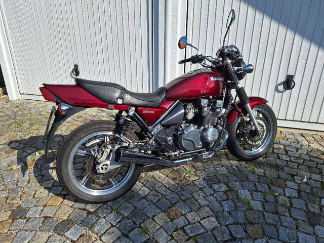 Kawasaki GPX Tourer