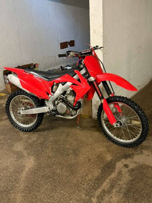 Honda CRF 250R Motocross