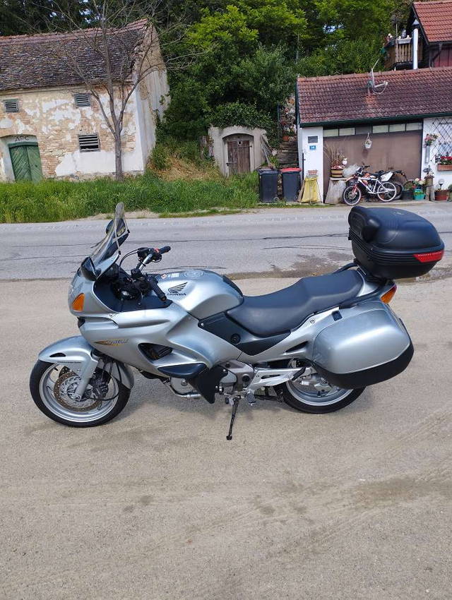 Honda Deauville Tourer
