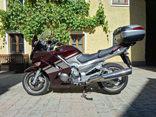 Yamaha FJR Tourer