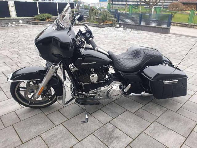 Harley-Davidson Street Glide FLHXS FL3/P2F/GUTBS0 Tourer