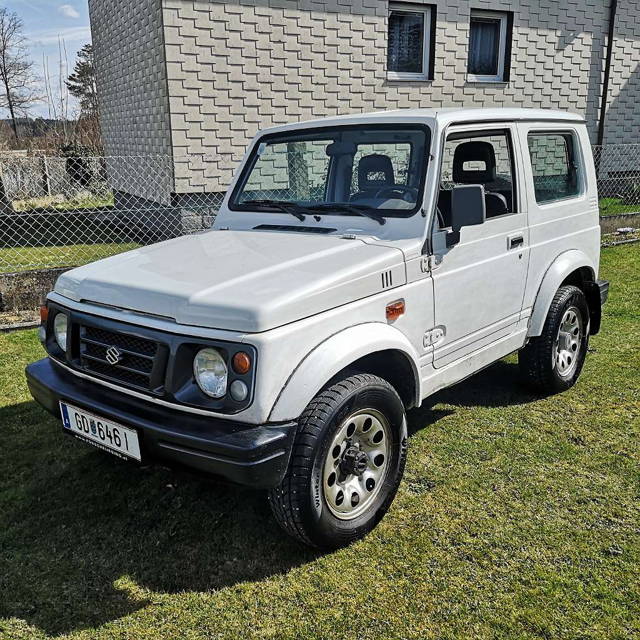 Suzuki Samurai VX SUV / Geländewagen