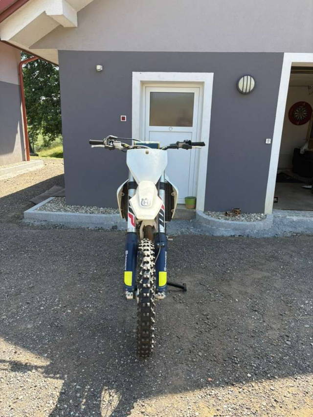 Husqvarna FC Motocross