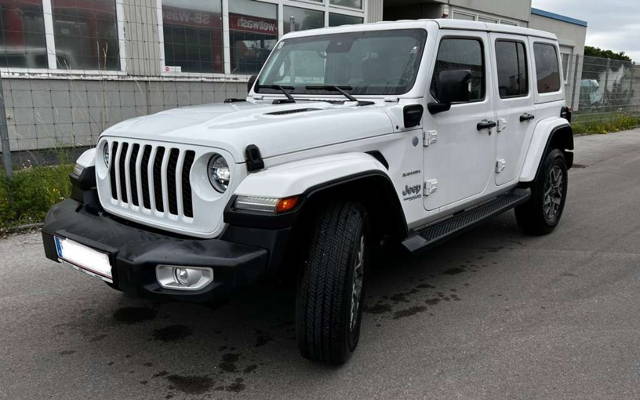 Jeep Wrangler Unlimited SUV / Geländewagen