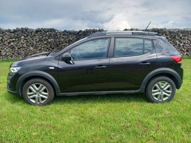 Dacia Sandero Stepway Essential SUV / Geländewagen
