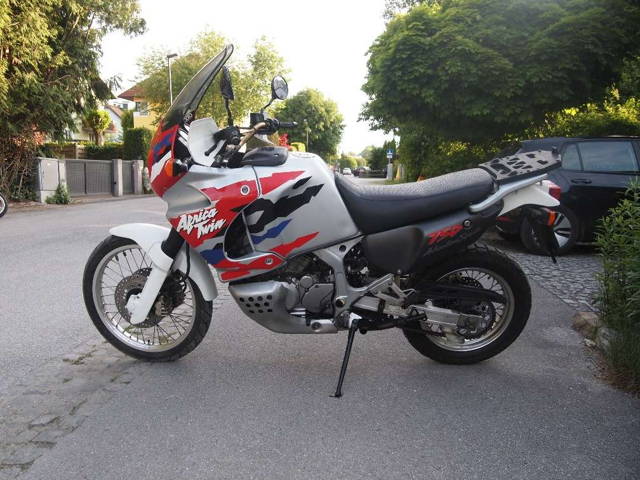 Honda XRV Africa Twin 750 RD 07 Enduro