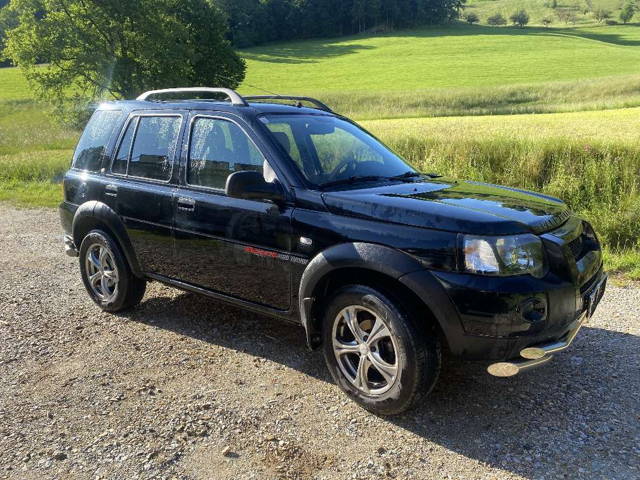 Land Rover Freelander Stat. Wag. 2,0 Td4 Sport Aut. SUV / Geländewagen