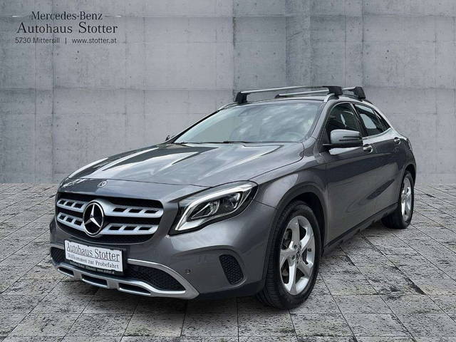 Mercedes-Benz GLA-Klasse GLA 200 d 4MATIC *AHK*Urban*RKam*PTS*Shz*LED* SUV / Geländewagen