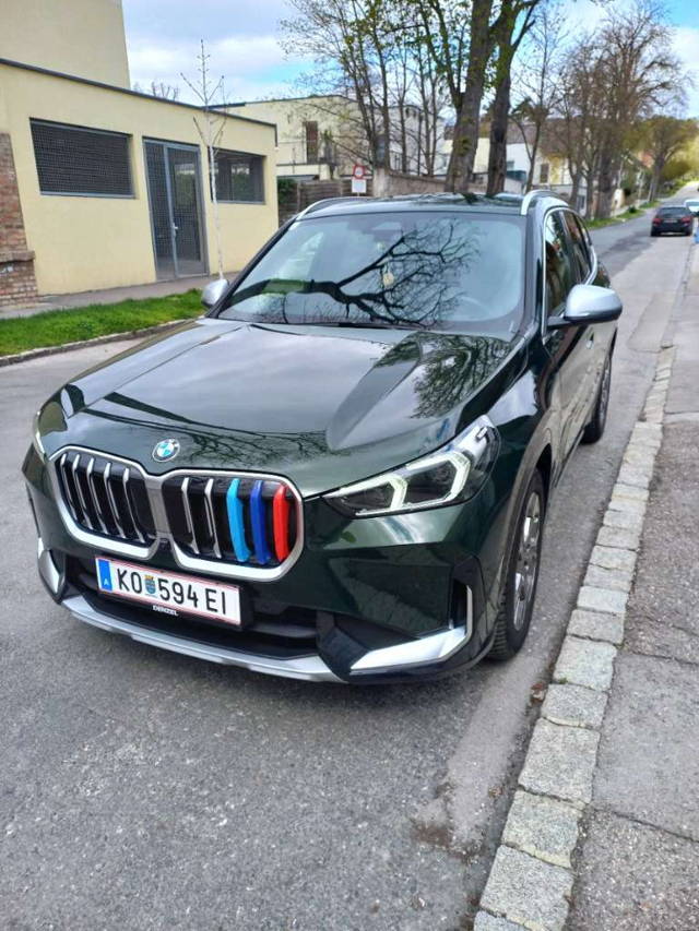 BMW X1 2.o mildhybrid SUV / Geländewagen