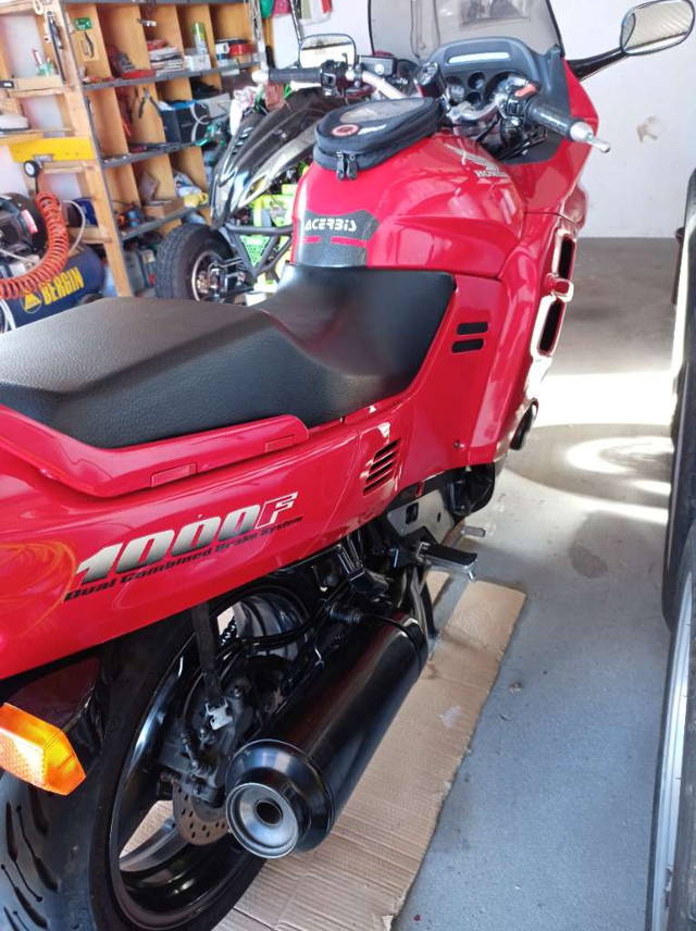 Honda CBR 1000F Tourer