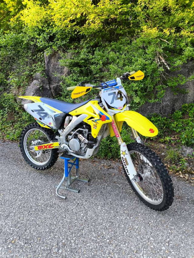 Suzuki RM Suzuki RM-Z 250 Motocross