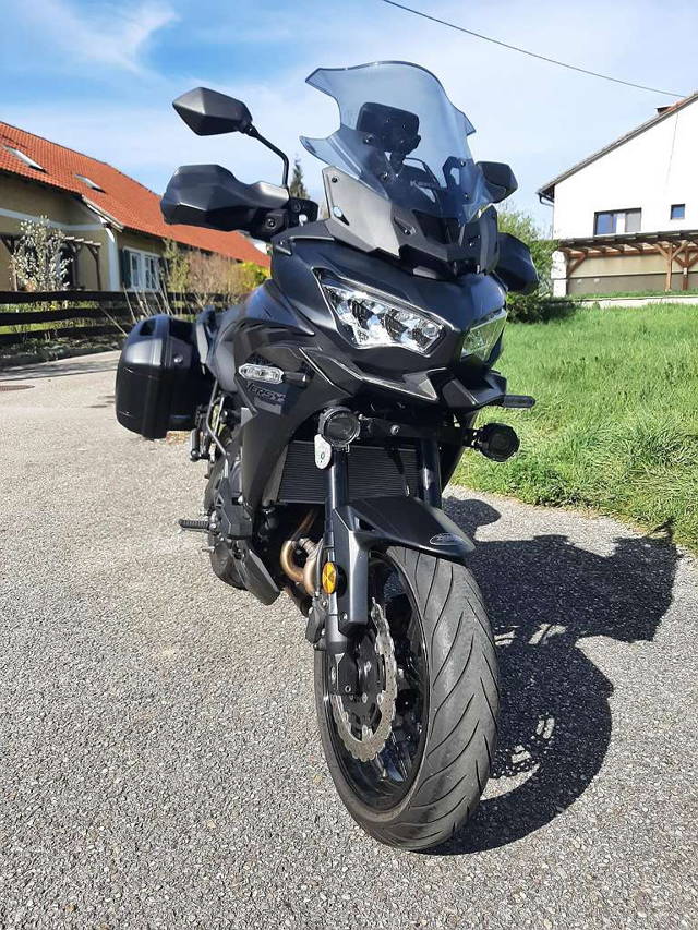 Kawasaki Versys 650 incl. Navi & Zubehör Tourer