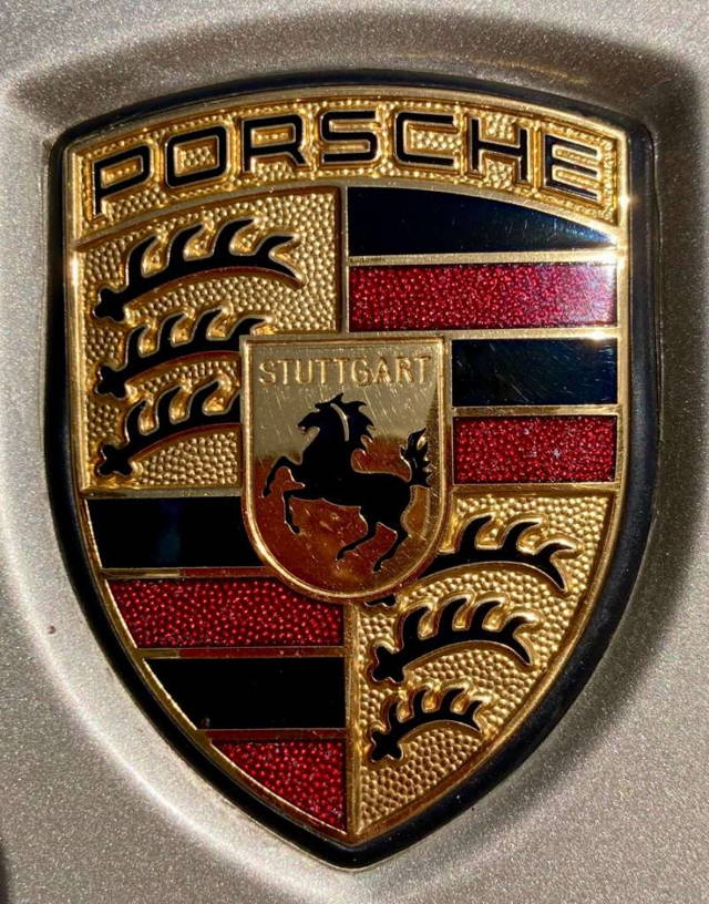 Porsche Cayenne 3,2 V6 Tiptronic SUV / Geländewagen