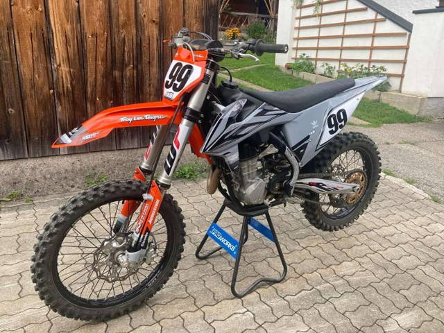 KTM 450 SXF Motocross