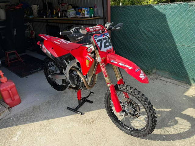 Honda CRF 450 Yoshimura Motocross