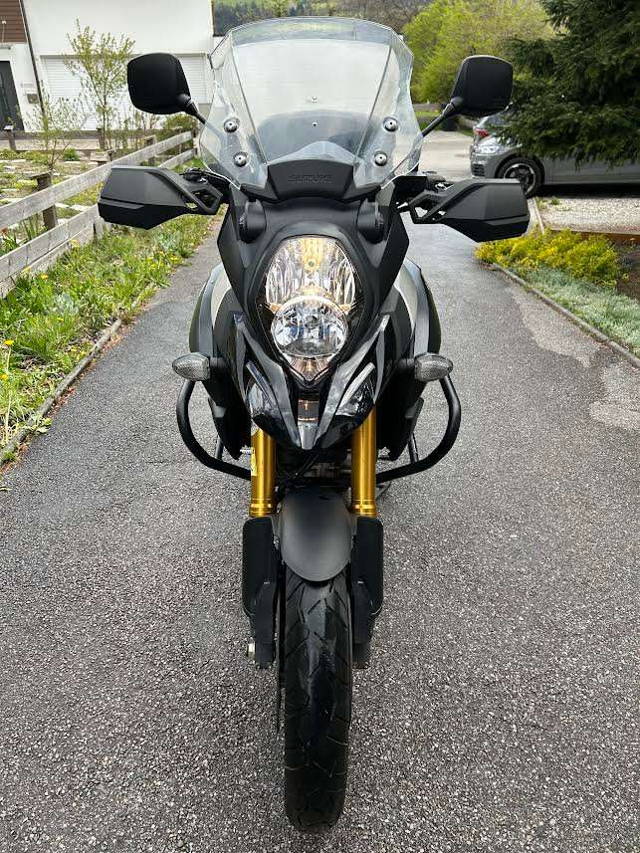 Suzuki V-Strom 1037 ccm Tourer