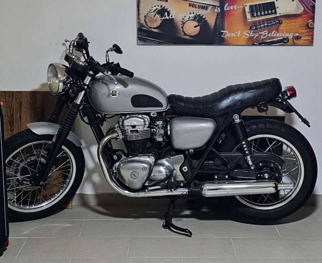 Kawasaki GPZ W 650 Tourer