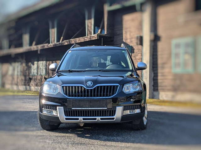 Skoda Yeti Outdoor Elegance 2,0 TDI 4x4 DSG SUV / Geländewagen