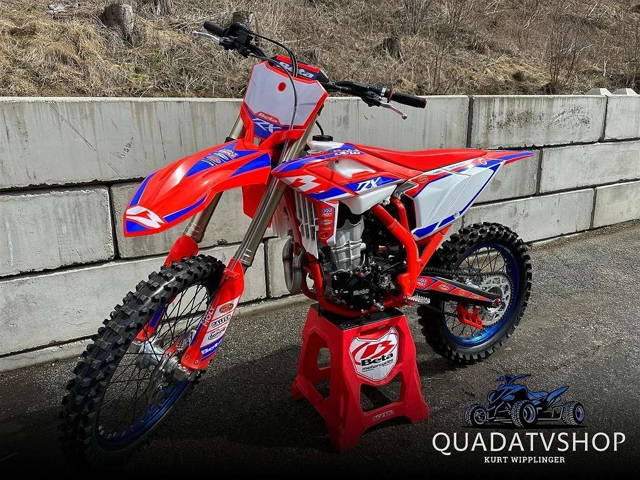 Beta RR Beta RX 450 4T **Neu** jetzt in Aktion Motocross