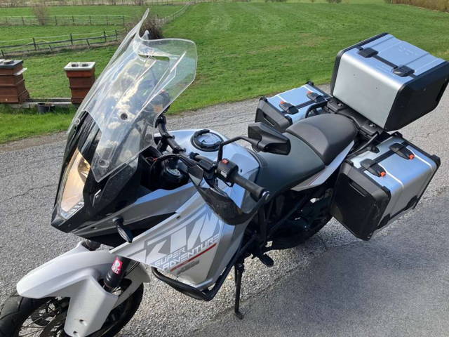 KTM 1290 Adventure Tourer