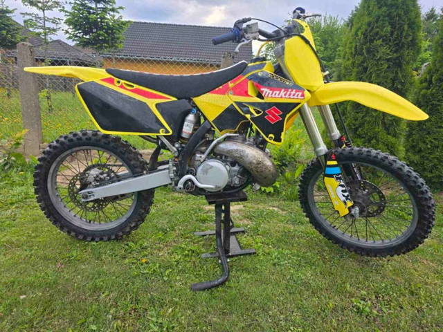 Suzuki RM 250 Motocross