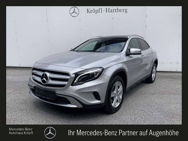 Mercedes-Benz GLA-Klasse GLA 220 CDI 4MATIC Urban 4MATIC SUV / Geländewagen