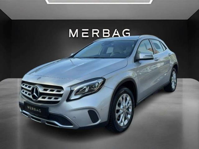 Mercedes-Benz GLA-Klasse GLA 200 d 4MATIC Aut. SUV / Geländewagen