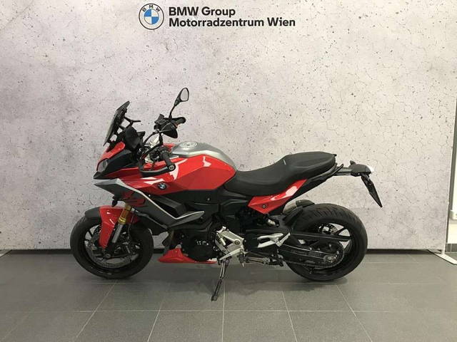BMW F 900 XR Tourer