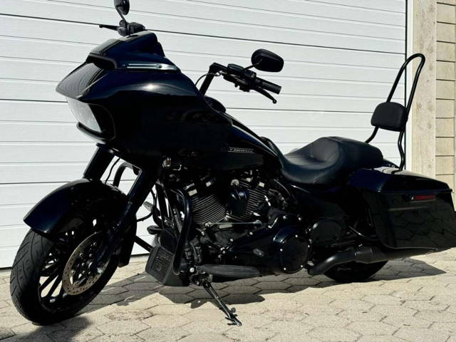 Harley-Davidson Road Glide Special / FLTRXS Tourer