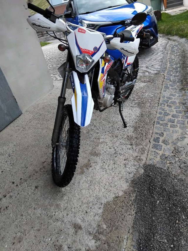 Rieju MRT Rieju 125ccm | 370 km | Bj. 2017 Enduro