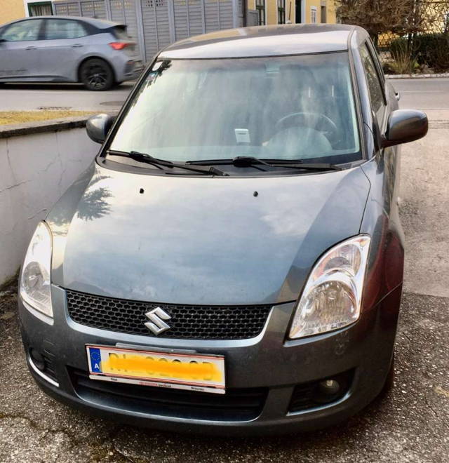 (reserviert) Suzuki Swift 1.3 GL ALLRAD-Antrieb 4x4 SUV / Geländewagen