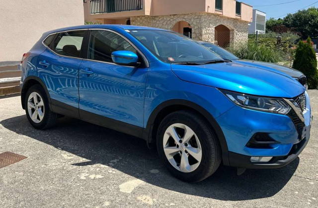 Nissan Qashqai J11/F/F10 SUV / Geländewagen
