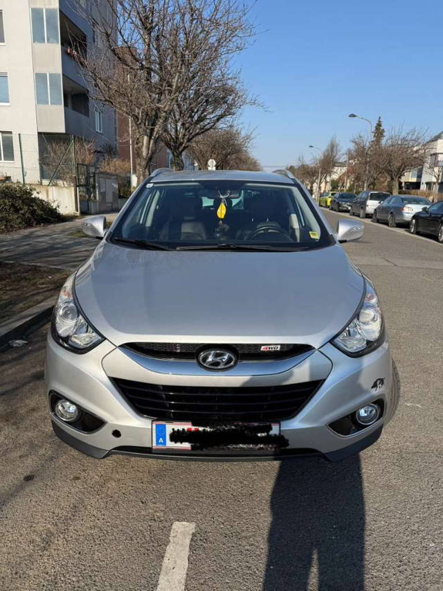 Hyundai iX35 2.0crdi SUV / Geländewagen
