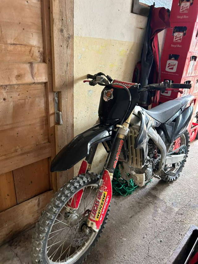 Suzuki RM Suzuki RM-Z 250 Baujahr: 2014 Motocross