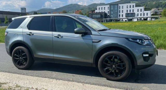 Land Rover Discovery Sport 2,0 TD4 4WD SE Aut. SUV / Geländewagen