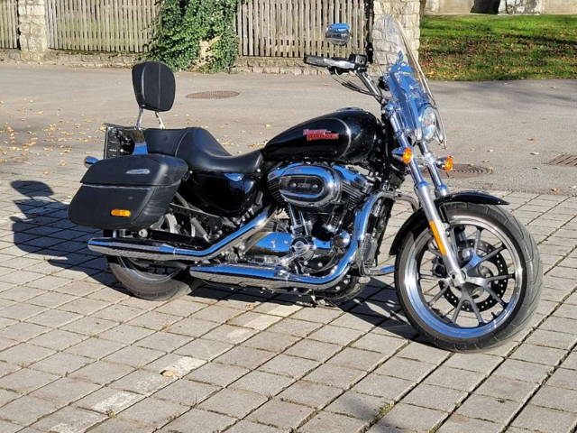 Harley-Davidson Sportster XL 1200 T Super Low Tourer
