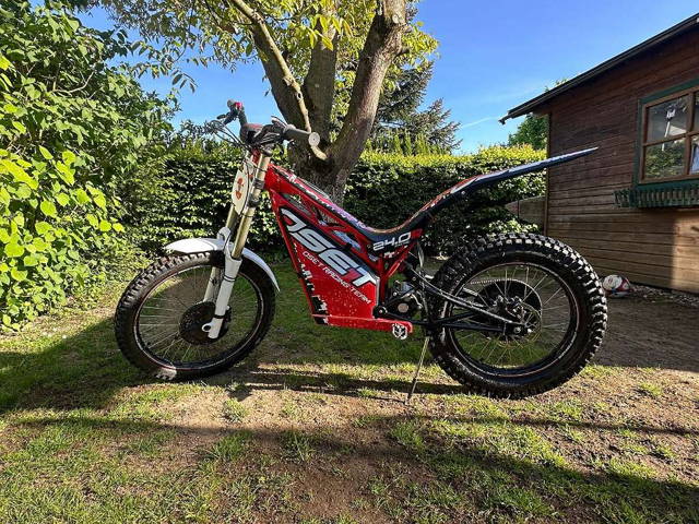 Oset 24.0 Oset 24.0 Racing Trial