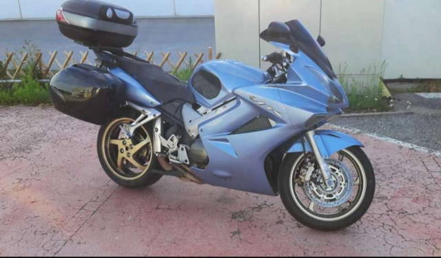 Honda VFR -ABS Tourer