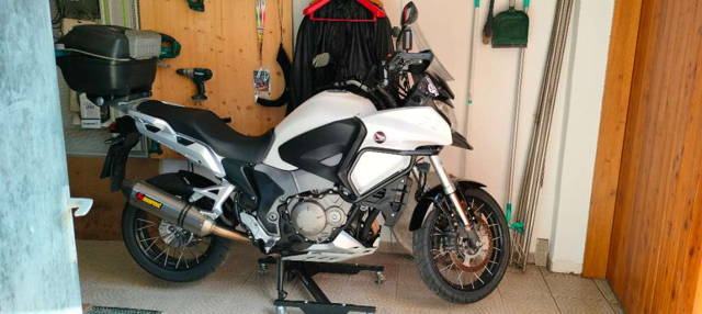 Honda VFR 1200X Tourer