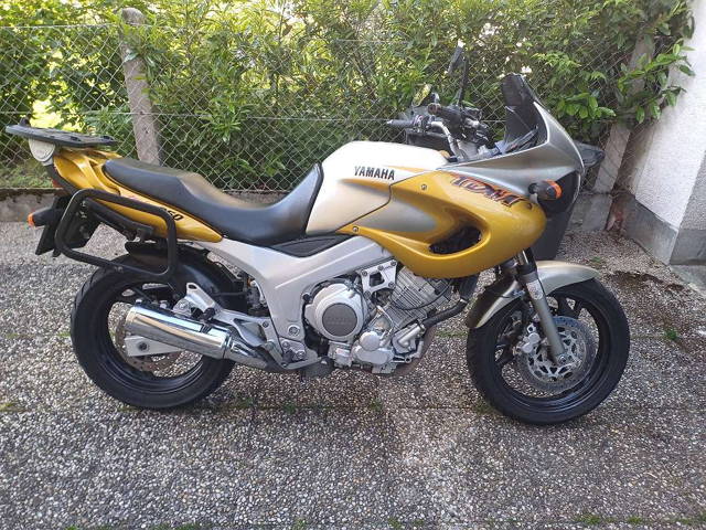 Yamaha TDM 850/A Tourer