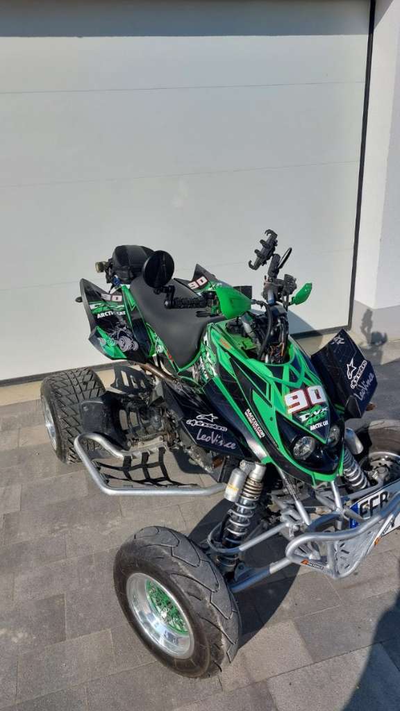 Arctic Cat DVX 400 Quad